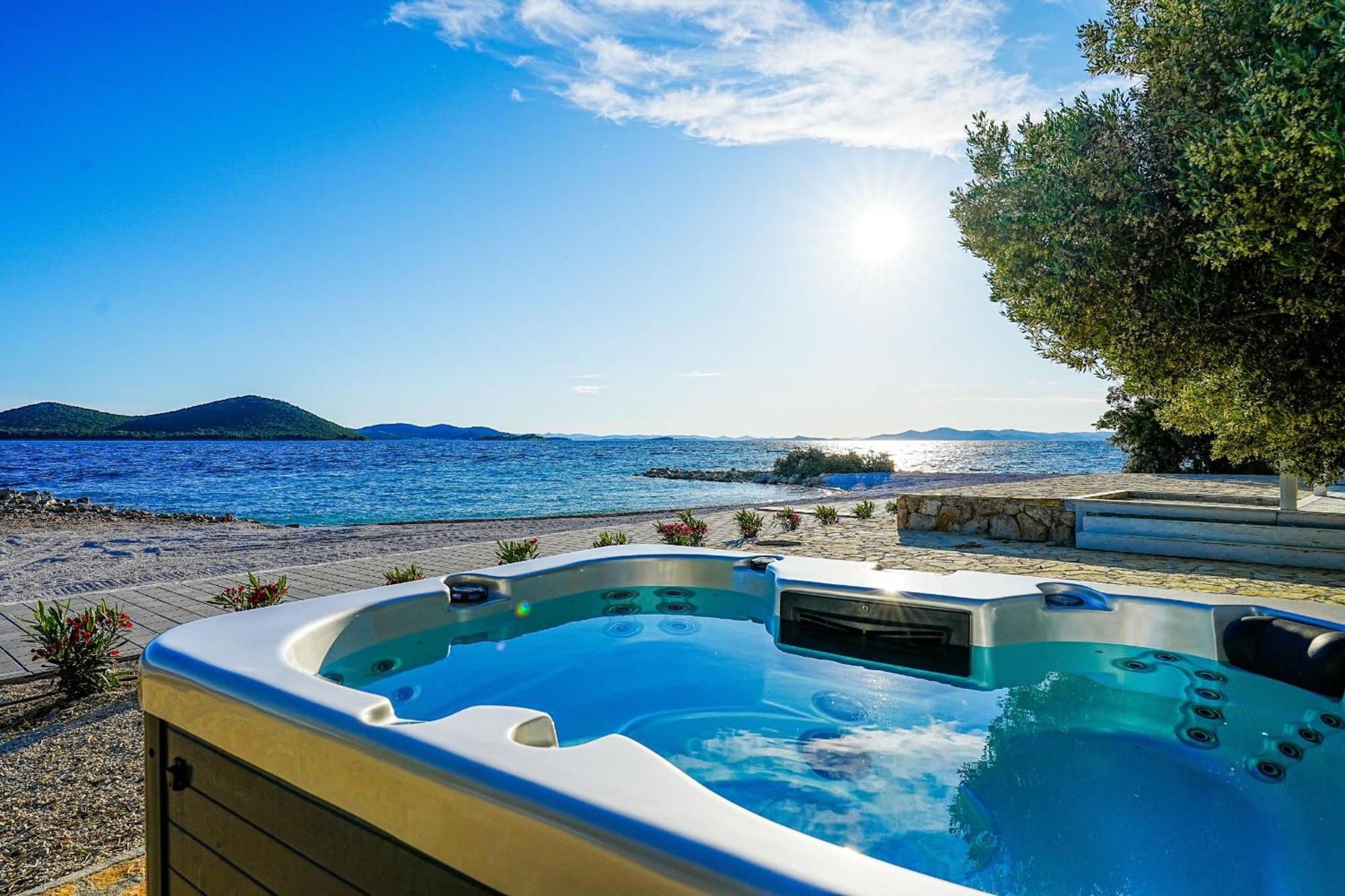 Buqez Eco Resort - Beach Villa 28 - Directly By Beach Drage Exterior foto
